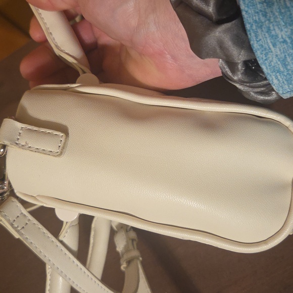 Steve Madden Handbag - Picture 7 of 8